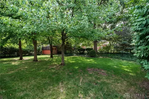 1124 Wenbrook Dr, Kettering, OH 45429 photo 36