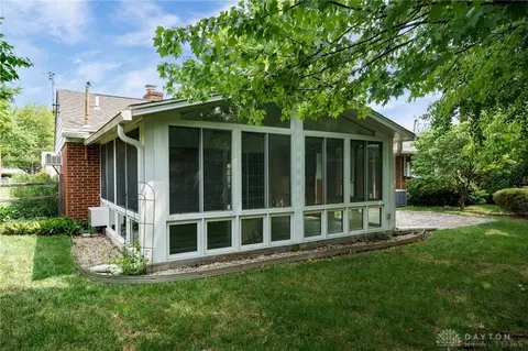 1124 Wenbrook Dr, Kettering, OH 45429 photo 35