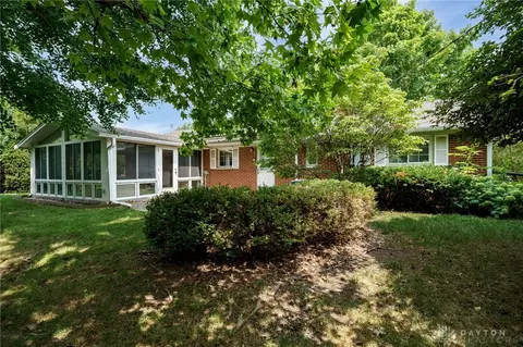 1124 Wenbrook Dr, Kettering, OH 45429 photo 37