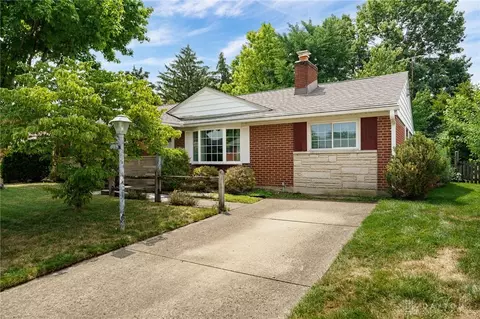 1124 Wenbrook Dr, Kettering, OH 45429 photo 3