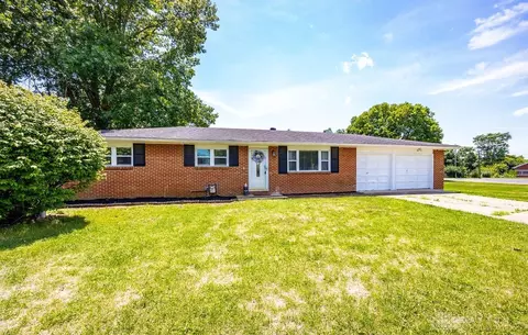 211 Walnut Ave, Carlisle, OH 45005