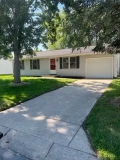 114 Lynnfield Cir, Englewood, OH 45322