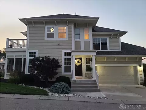 244 Pointe Oakwood Way, Oakwood, OH 45409