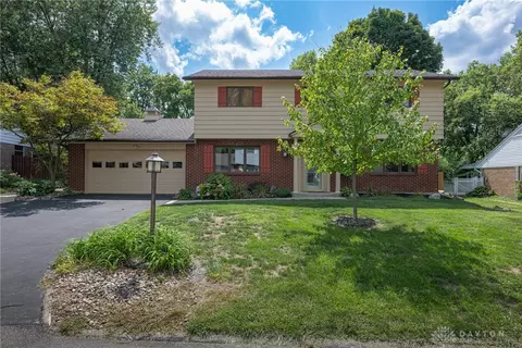 6117 Carnation Rd, Dayton, OH 45449