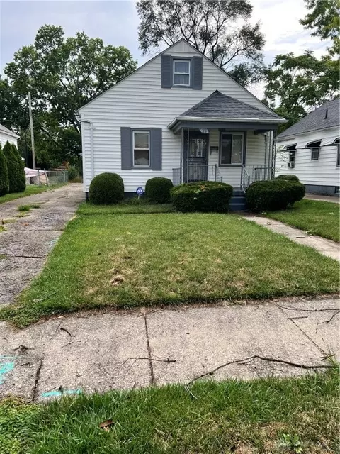 617 Osmond Ave, Dayton, OH 45417