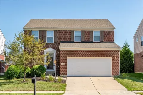 1594 N Wood Creek Dr, Centerville, OH 45458