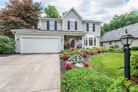 2400 Rosina Dr, Miamisburg, OH 45342