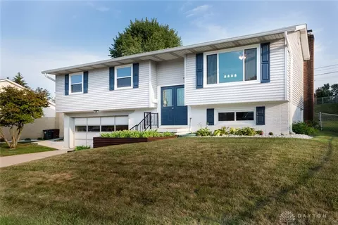 278 Chatham Dr, Fairborn, OH 45324
