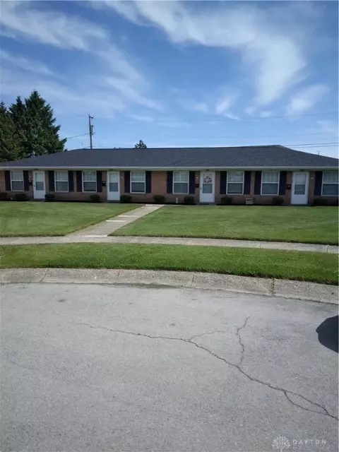 10-16 Kimmey Ct #10-16, Englewood, OH 45322