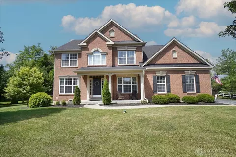 627 Polo Woods Dr, Cincinnati, OH 45244