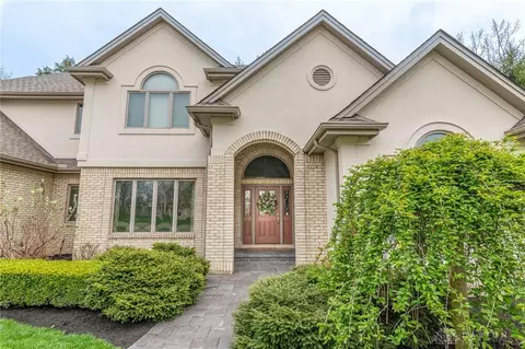 Exterior - 4648 Schrubb Dr, Kettering, OH 45429 photo 7 of 13