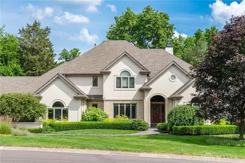 Exterior - 4648 Schrubb Dr, Kettering, OH 45429 photo 6 of 13