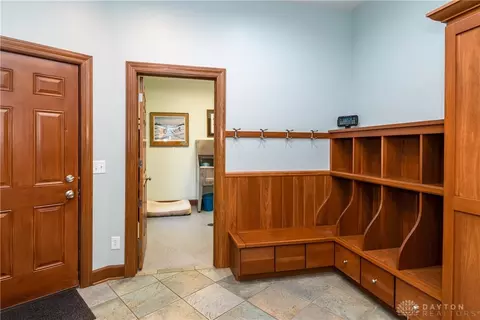 Entry Way - 4648 Schrubb Dr, Kettering, OH 45429 photo 4 of 4