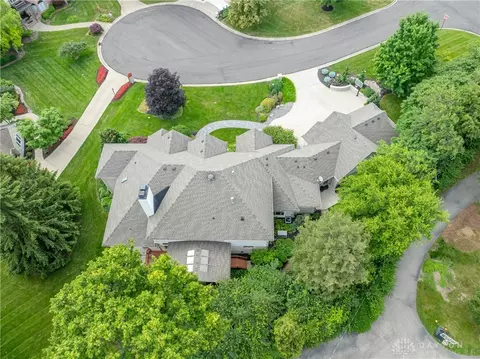View/Area - 4648 Schrubb Dr, Kettering, OH 45429 photo 4 of 6