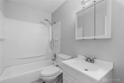 2348 Vale Dr, Kettering, OH 45420 photo 18