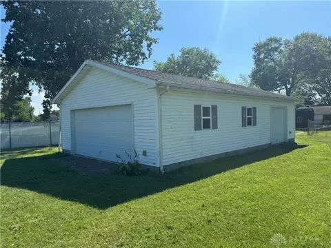 1816 Troy Rd, Springfield, OH 45504 photo 7