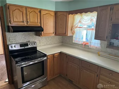 1816 Troy Rd, Springfield, OH 45504 photo 30
