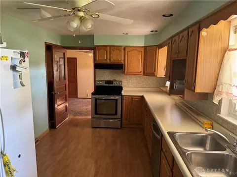1816 Troy Rd, Springfield, OH 45504 photo 29