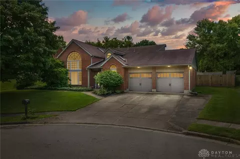 109 Garden Cir, Wilmington, OH 45177