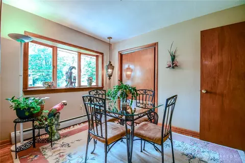 Dining - 2340 E Stroop Rd, Kettering, OH 45440 photo 2 of 3