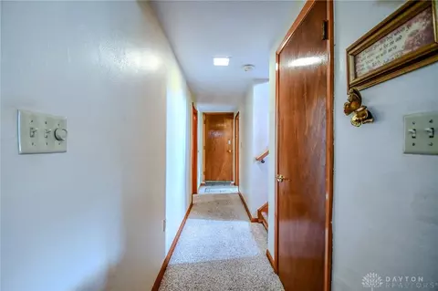 Entry Way - 2340 E Stroop Rd, Kettering, OH 45440 photo 4 of 4