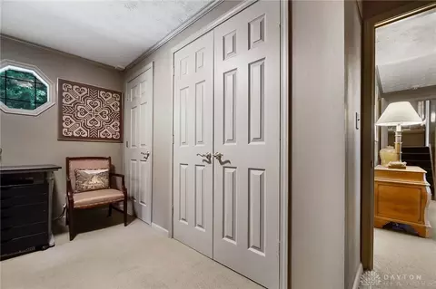 Entry Way - 729 Grants Trl, Centerville, OH 45459 photo 3 of 3