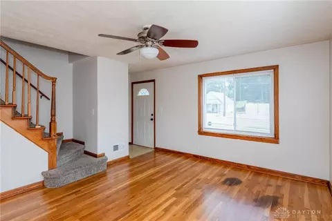 328 E 4th St, Franklin, OH 45005 photo 6