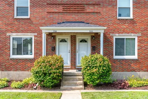 328 E 4th St, Franklin, OH 45005 photo 5