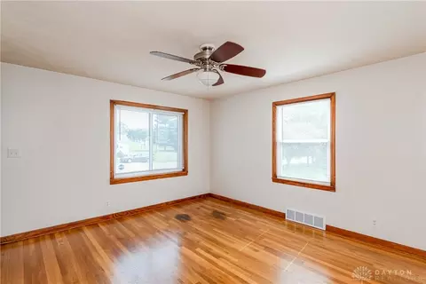 328 E 4th St, Franklin, OH 45005 photo 10