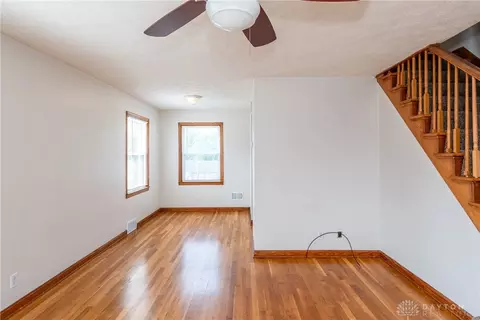 328 E 4th St, Franklin, OH 45005 photo 8