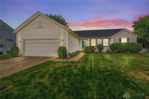 2174 Bandit Trl, Dayton, OH 45434