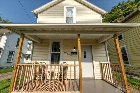 915 Tibbetts Ave, Springfield, OH 45505