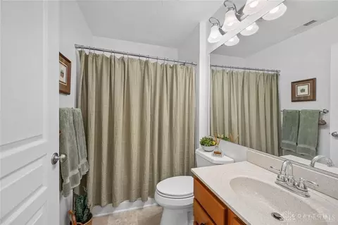 Bath - 1348 Shadowood Trl, Maineville, OH 45039 photo 1 of 4