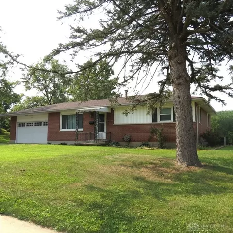 719 Fielding Rd, Sidney, OH 45365