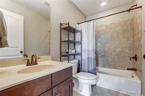 Bath - 69 Shadow Leaf Dr, Springboro, OH 45066 photo 18 of 25