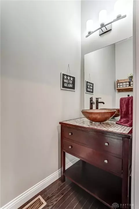 Bath - 69 Shadow Leaf Dr, Springboro, OH 45066 photo 10 of 25