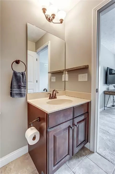 Bath - 69 Shadow Leaf Dr, Springboro, OH 45066 photo 17 of 25