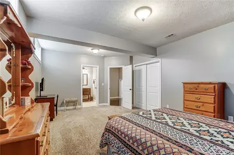 Bedroom - 69 Shadow Leaf Dr, Springboro, OH 45066 photo 10 of 10