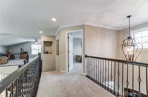 Entry Way - 69 Shadow Leaf Dr, Springboro, OH 45066 photo 9 of 11