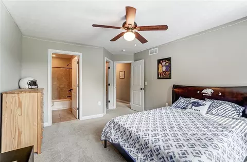 Bedroom - 69 Shadow Leaf Dr, Springboro, OH 45066 photo 8 of 10