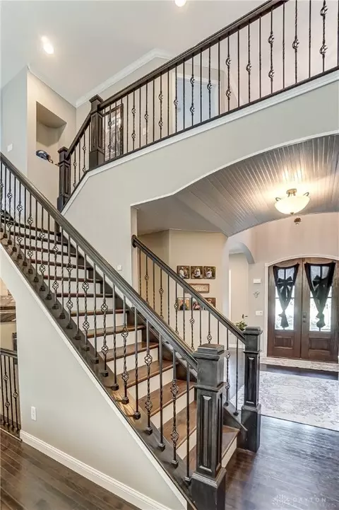Entry Way - 69 Shadow Leaf Dr, Springboro, OH 45066 photo 6 of 11