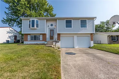 1812 W Parkway Dr, Piqua, OH 45356