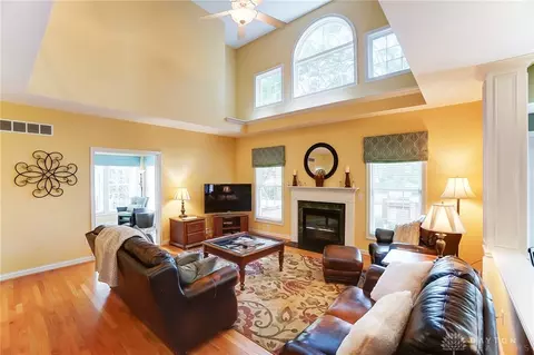 445 Thomas Dr, Springboro, OH 45066 photo 8