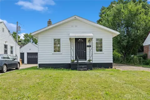 4466 Corinth Blvd, Dayton, OH 45410