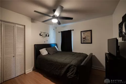 Bedroom - 504 Northwood Dr, Springfield, OH 45504 photo 2 of 4