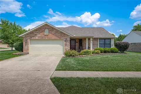 1815 Sulky Trl, Miamisburg, OH 45342