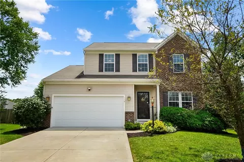318 Patriot Ct, Lebanon, OH 45036