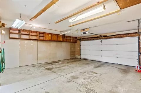 3694 Aftonshire Dr, Beavercreek, OH 45430 photo 39