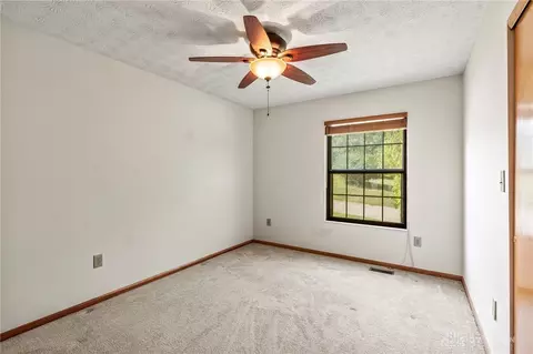 3694 Aftonshire Dr, Beavercreek, OH 45430 photo 19