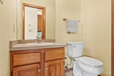 3694 Aftonshire Dr, Beavercreek, OH 45430 photo 17